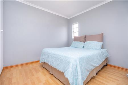 False - Townhouse Sold in Amorosa, Roodepoort, Gauteng - M126165