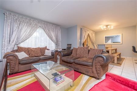 False - Townhouse Sold in Amorosa, Roodepoort, Gauteng - M126165
