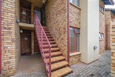 False - Apartment Sold in Zwartkop, Centurion, Gauteng - M126167