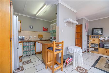 False - Apartment Sold in Zwartkop, Centurion, Gauteng - M126167