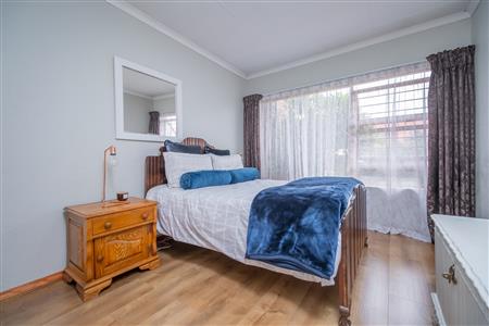 False - Townhouse For Sale in Rangeview, Krugersdorp, Gauteng - M126183