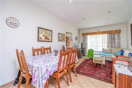 False - House For Sale in Florida Park, Roodepoort, Gauteng - M126217