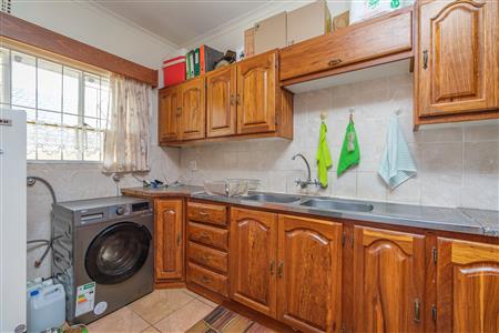 False - House For Sale in Florida Park, Roodepoort, Gauteng - M126217