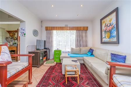 False - House For Sale in Florida Park, Roodepoort, Gauteng - M126217