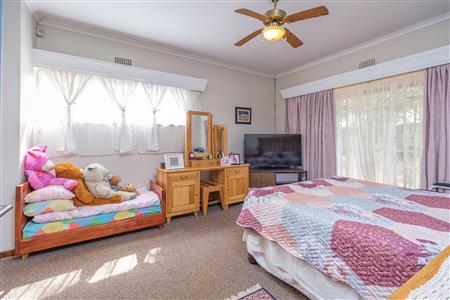 False - House For Sale in Florida Park, Roodepoort, Gauteng - M126217