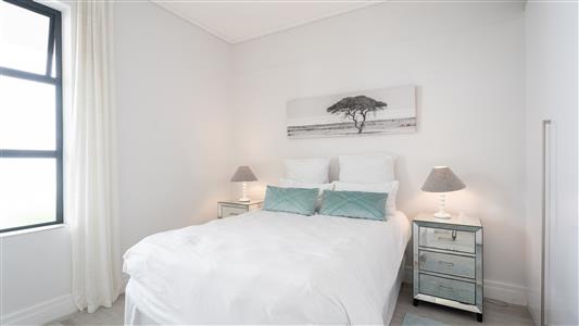 False - Apartment For Sale in Paardevlei, Somerset West, Western Cape - M126213