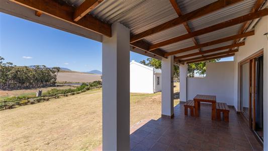 False - Farm For Sale in Riversdale Rural, Riversdale, Western Cape - M126214