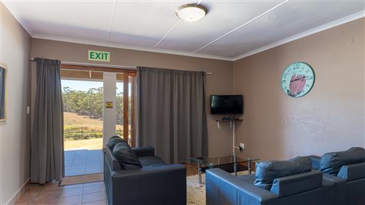 False - Farm For Sale in Riversdale Rural, Riversdale, Western Cape - M126214