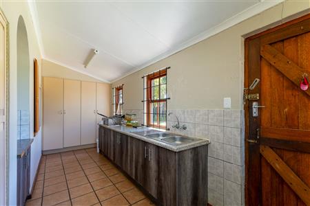 False - Farm For Sale in Riversdale Rural, Riversdale, Western Cape - M126214