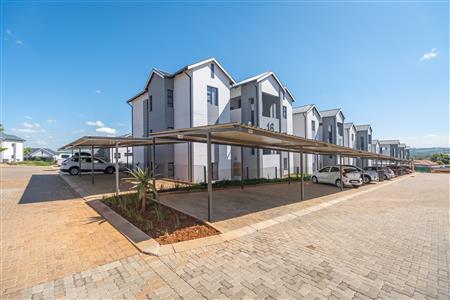 False - Apartment For Sale in Pinehaven, Krugersdorp, Gauteng - M126228