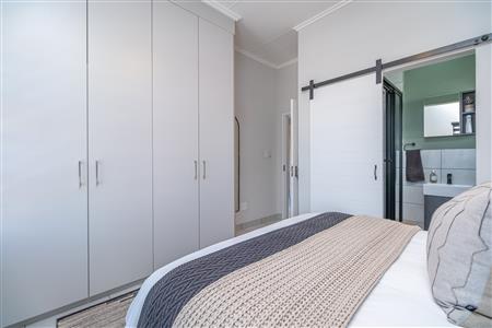 False - Apartment For Sale in Pinehaven, Krugersdorp, Gauteng - M126228