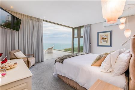 False - House Unavailable in Pinnacle Point Golf Estate, Mossel Bay, Western Cape - M118068