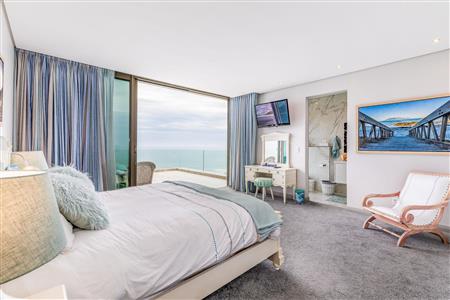 False - House Unavailable in Pinnacle Point Golf Estate, Mossel Bay, Western Cape - M118068