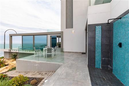 False - House Unavailable in Pinnacle Point Golf Estate, Mossel Bay, Western Cape - M118068