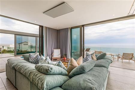 False - House Unavailable in Pinnacle Point Golf Estate, Mossel Bay, Western Cape - M118068