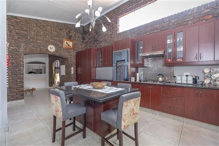 False - House For Sale in Overkruin, Heidelberg, Gauteng - M126266