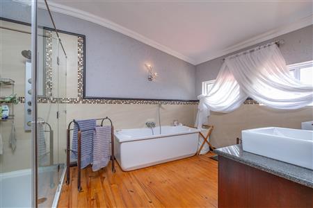 False - House For Sale in Overkruin, Heidelberg, Gauteng - M126266