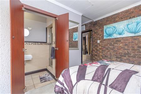 False - House For Sale in Overkruin, Heidelberg, Gauteng - M126266