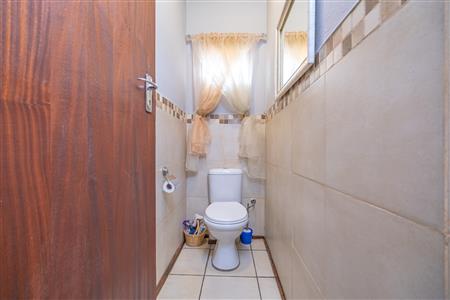 False - House For Sale in Overkruin, Heidelberg, Gauteng - M126266