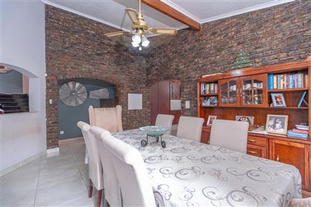 False - House For Sale in Overkruin, Heidelberg, Gauteng - M126266