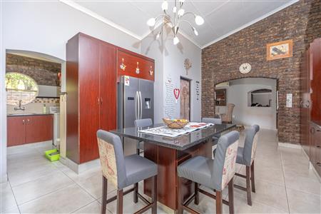 False - House For Sale in Overkruin, Heidelberg, Gauteng - M126266