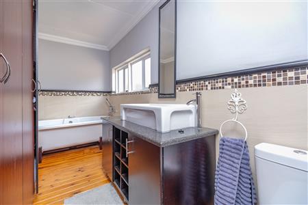 False - House For Sale in Overkruin, Heidelberg, Gauteng - M126266