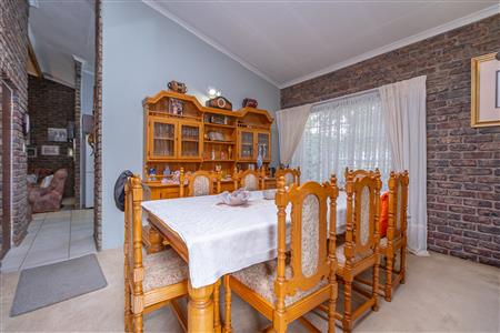 False - House For Sale in Overkruin, Heidelberg, Gauteng - M126266