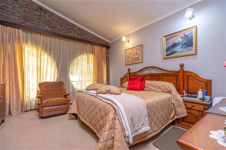 False - House For Sale in Overkruin, Heidelberg, Gauteng - M126266