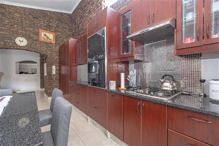 False - House For Sale in Overkruin, Heidelberg, Gauteng - M126266