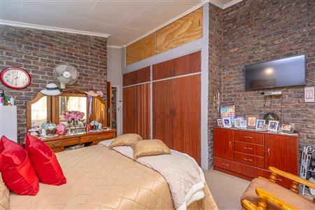 False - House For Sale in Overkruin, Heidelberg, Gauteng - M126266
