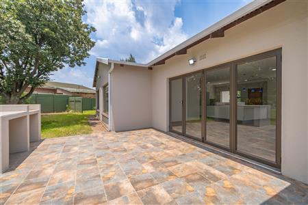House For Sale in Heidelberg Central, Heidelberg, Gauteng - M126264