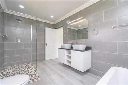House For Sale in Heidelberg Central, Heidelberg, Gauteng - M126264