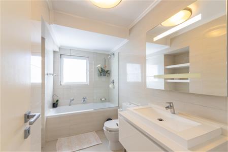 Apartment Block Sold in Mouille Point, Cape Town, Western Cape - M126268