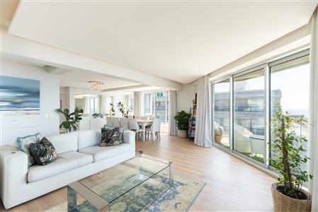Apartment Block Sold in Mouille Point, Cape Town, Western Cape - M126268