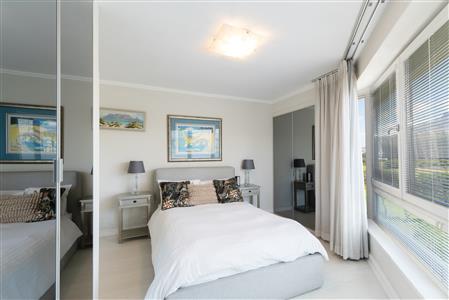 Apartment Block Sold in Mouille Point, Cape Town, Western Cape - M126268