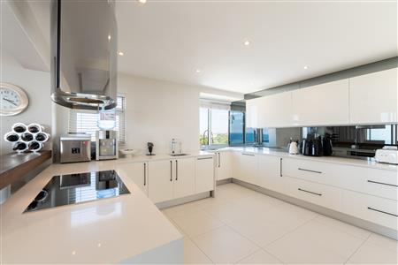 Apartment Block Sold in Mouille Point, Cape Town, Western Cape - M126268