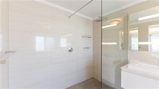 Apartment Block Sold in Mouille Point, Cape Town, Western Cape - M126268