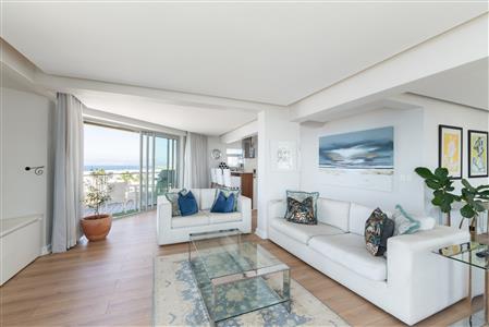 Apartment Block Sold in Mouille Point, Cape Town, Western Cape - M126268