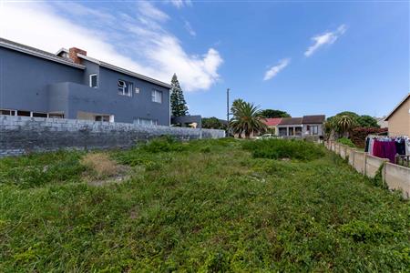 False - Vacant Land For Sale in Kleinkrantz, Wilderness, Western Cape - M126298