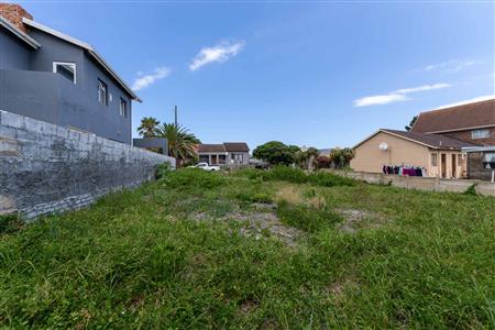 False - Vacant Land For Sale in Kleinkrantz, Wilderness, Western Cape - M126298