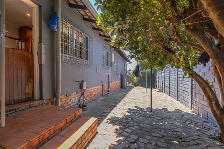 False - House Sold in Bromhof, Randburg, Gauteng - M126290