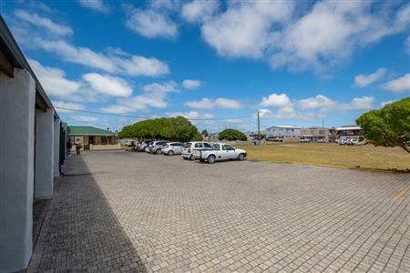 False - Retail For Sale in Struisbaai, Western Cape - M126053