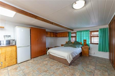 False - House For Sale in Kleinkrantz, Wilderness, Western Cape - M126295