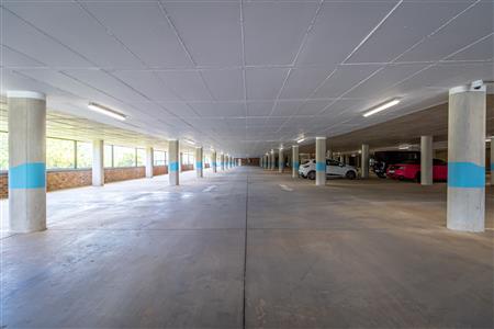 False - Apartment For Sale in Sandton Central, Sandton, Gauteng - M126307