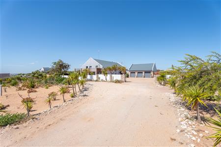 False - Farm For Sale in Long Acres Country Estate, Langebaan, Western Cape - M126310