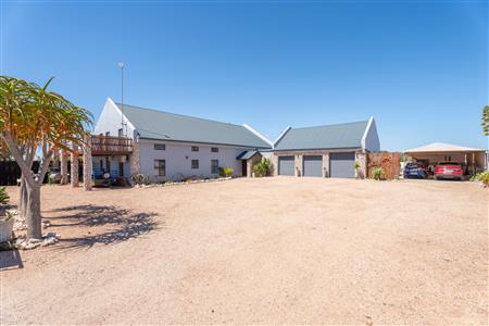 False - Farm For Sale in Long Acres Country Estate, Langebaan, Western Cape - M126310