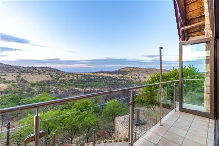 False - House For Sale in Heidelberg Rural, Heidelberg, Western Cape - M10596