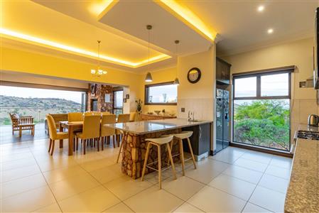 False - House For Sale in Heidelberg Rural, Heidelberg, Western Cape - M10596