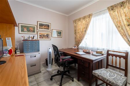 False - Apartment For Sale in Strand South, Strand, Western Cape - M126328