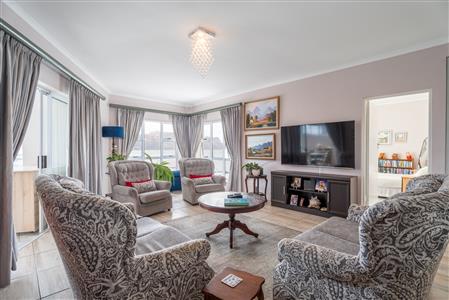 False - Apartment For Sale in Strand South, Strand, Western Cape - M126328